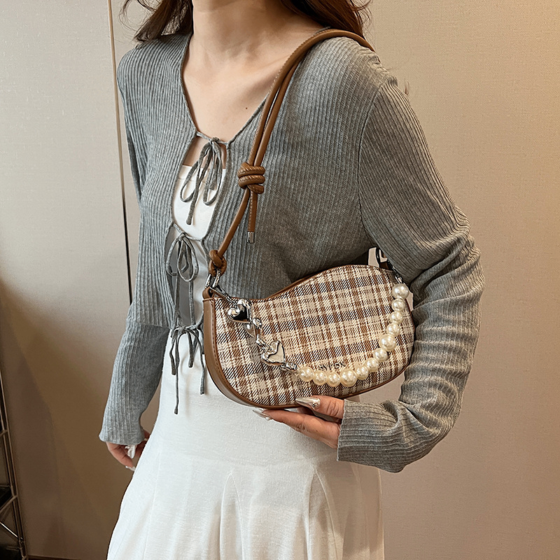 Women’s Underarm Bag - Stylish PU Leather Shoulder Bag